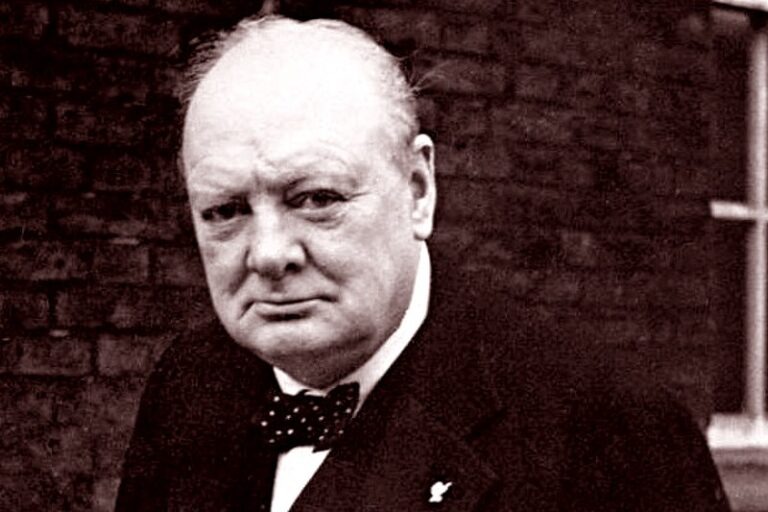 Obrázek článku Winston Churchill: hlas nezdolnosti v časech temna